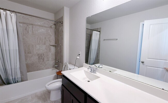 Building Photo - 28726 Pearl Bridge Ln