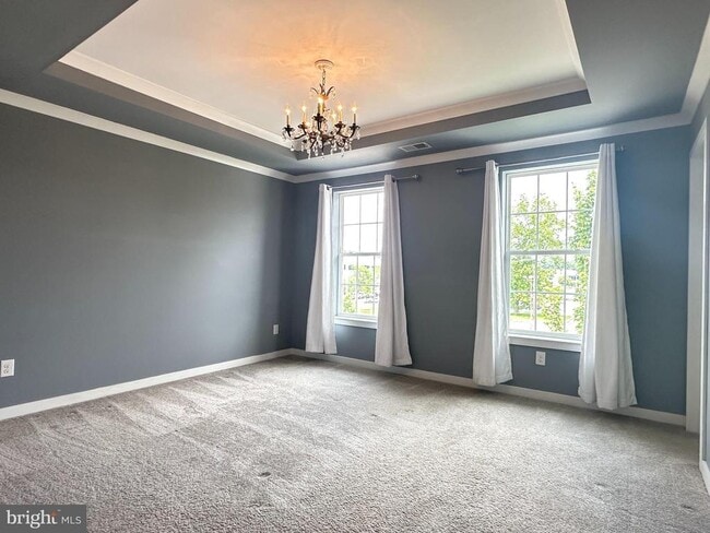 Building Photo - 13 Hedley Ln