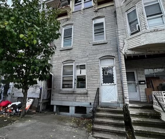 Primary Photo - 1848 Perkiomen Ave