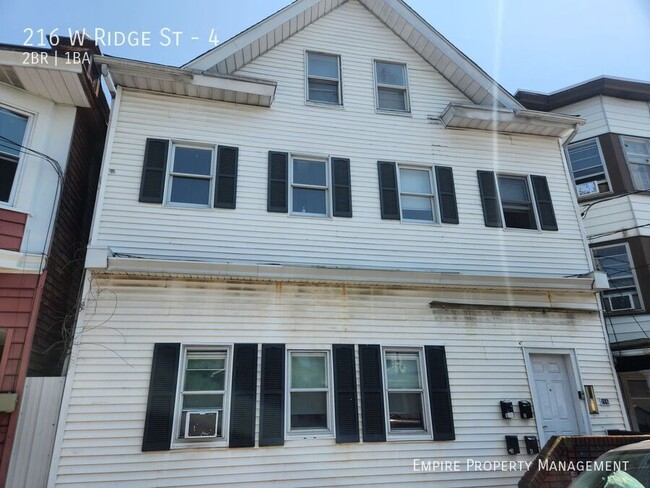 Primary Photo - 214-216 W Ridge St