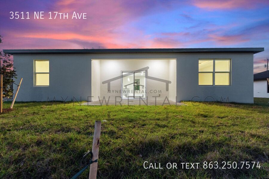 Building Photo - 3511 NE 17th Ave