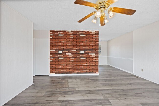 Building Photo - 3-Bedroom Home in Summerside with Fenced Yard & Extra Storage