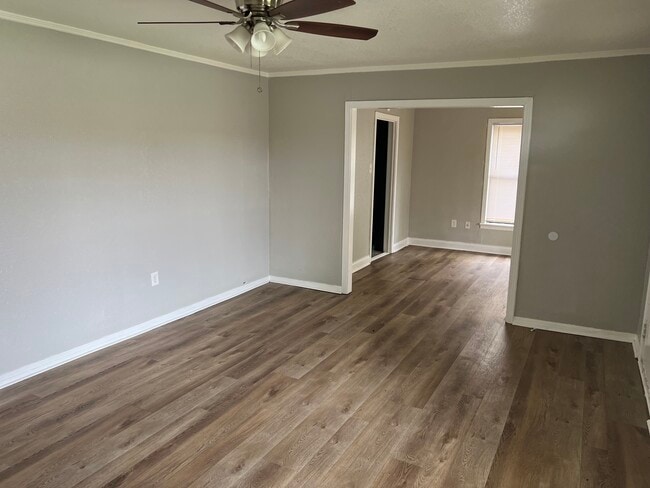 Building Photo - 3416 Brook Cir