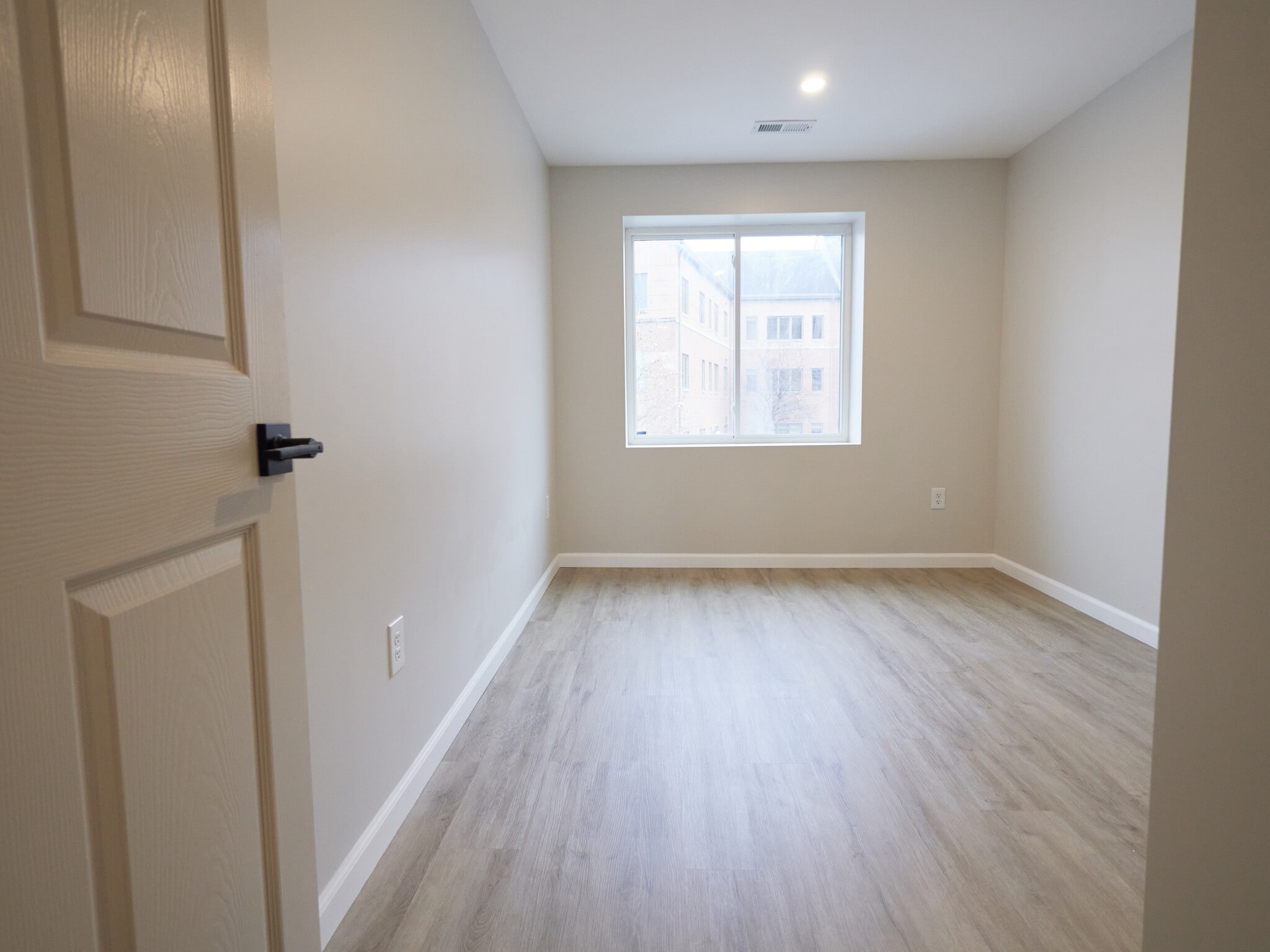 Building Photo - 5333 Penn Ave