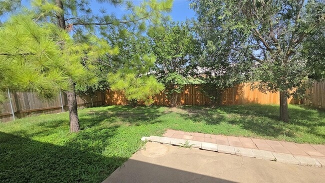 Building Photo - 1409 Coriander Dr