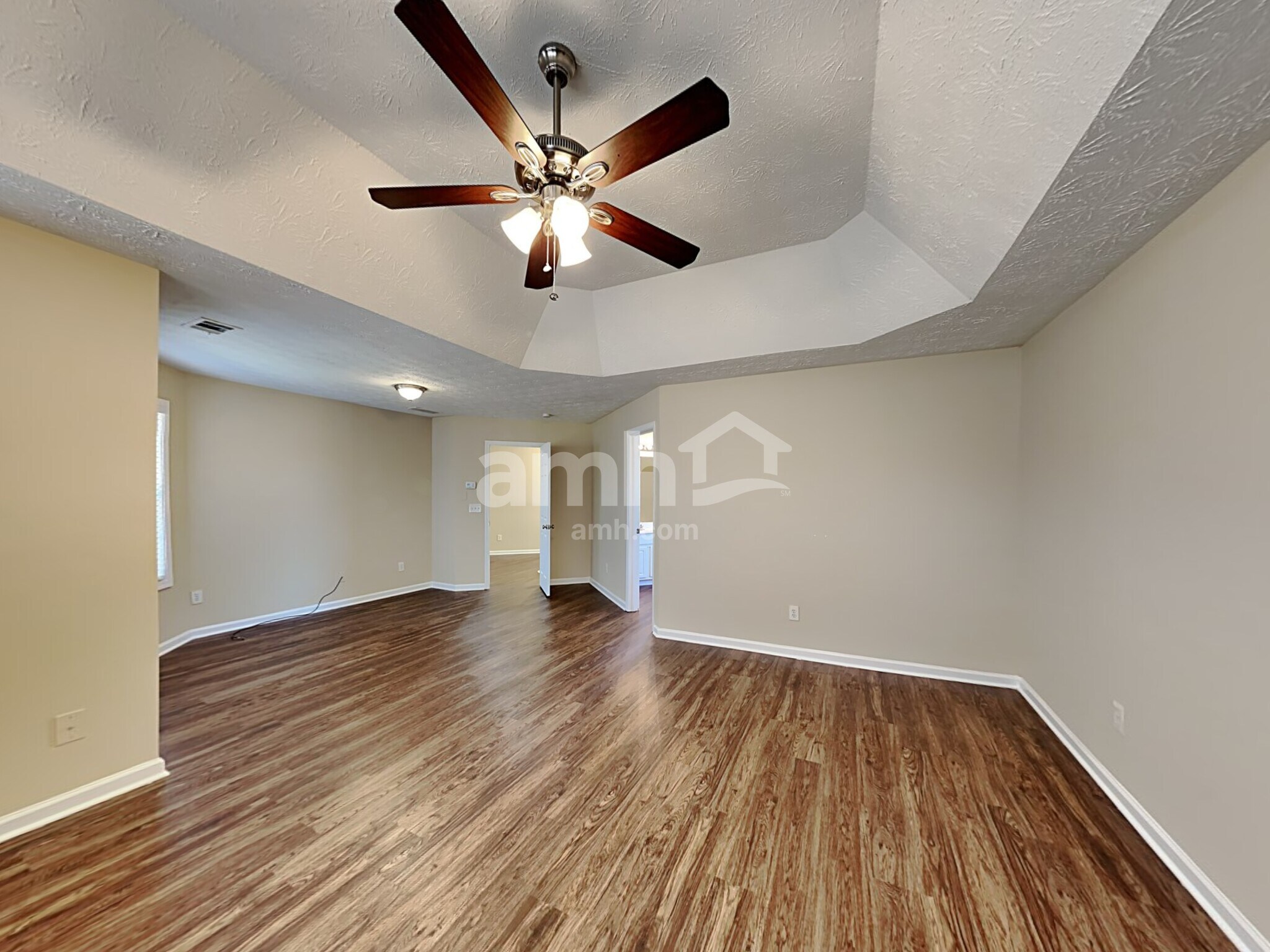 Building Photo - 501 Hawk Eye Ct