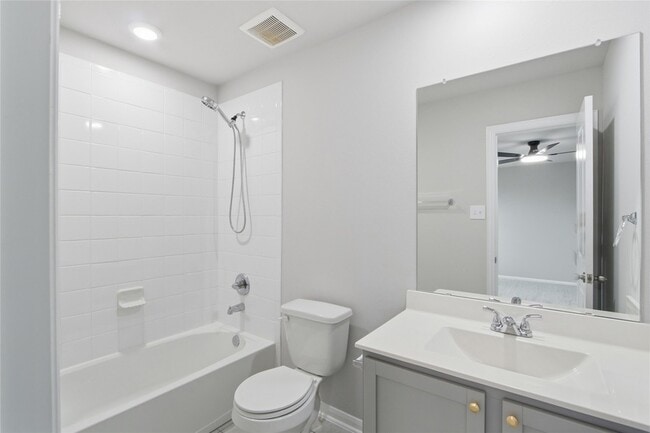 Building Photo - 2429 Palisade Crst Dr