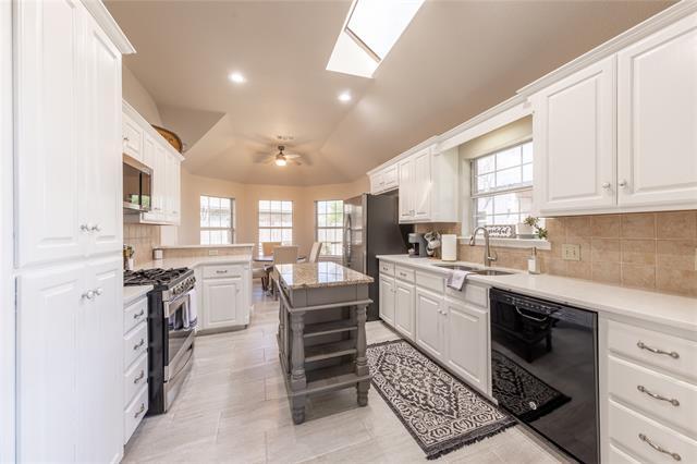 Building Photo - 801 Dickerson Cir