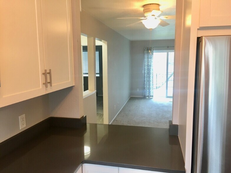 Building Photo - 776 Santa Alicia Dr