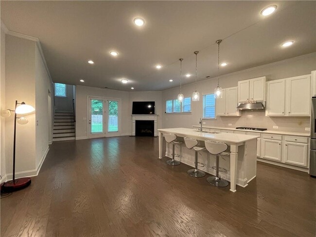 Building Photo - 673 Avondale Creek Dr.
