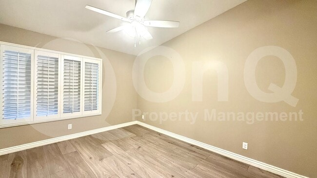 Building Photo - 2744 E Bighorn Ave