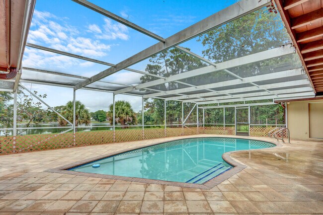 Building Photo - 4529 Square Lake Dr