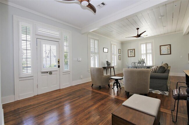 Building Photo - 1409 21st St