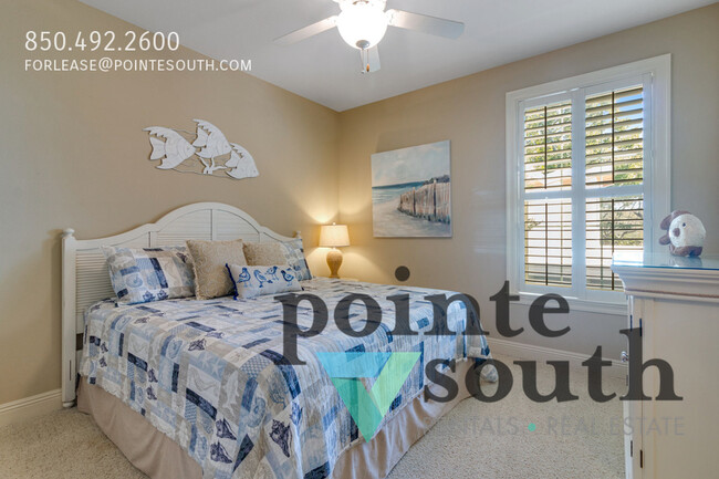 Building Photo - Furnished Condo in Destin!