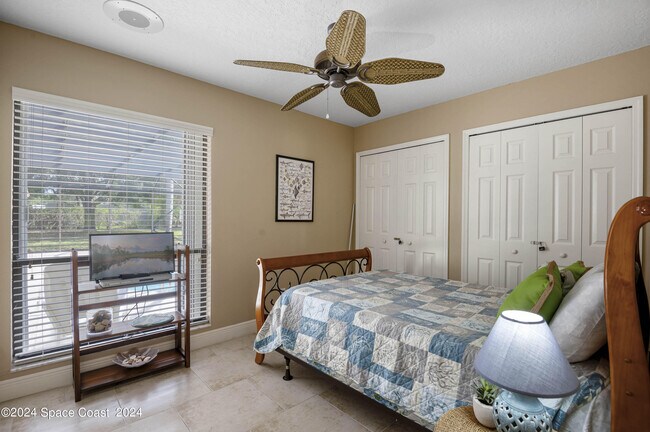 Building Photo - 3605 Valkaria Rd