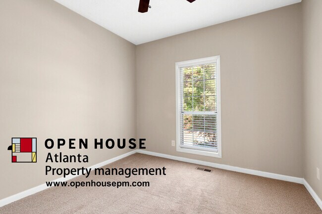 Building Photo - 1820 Stone Forest Dr, Lawrenceville