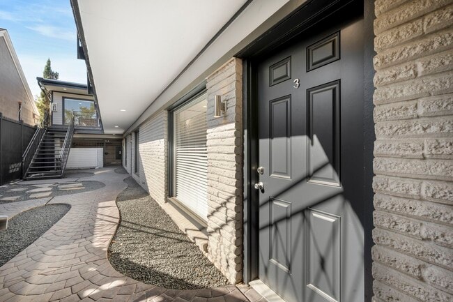 Building Photo - 234 Westheimer Rd