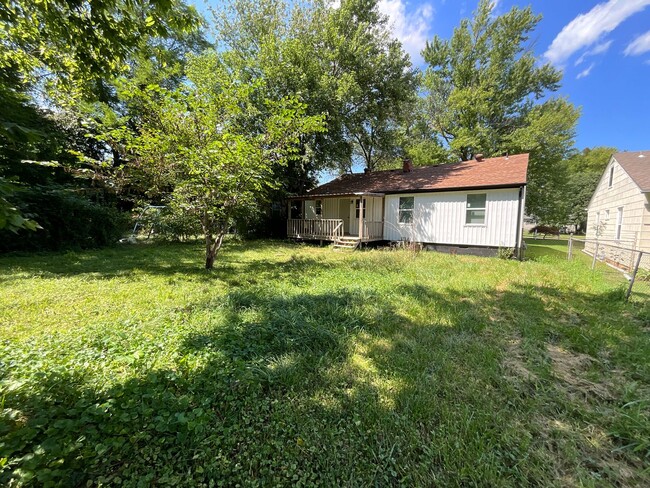 Building Photo - Nice 3 Bedroom 2 bath home!