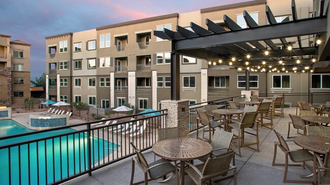 Building Photo - 5550 E Deer Valley Dr
