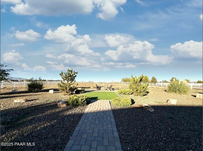 Building Photo - 220 Mackenze Rose Dr