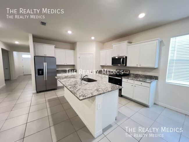 Building Photo - 5108 Stokes Way