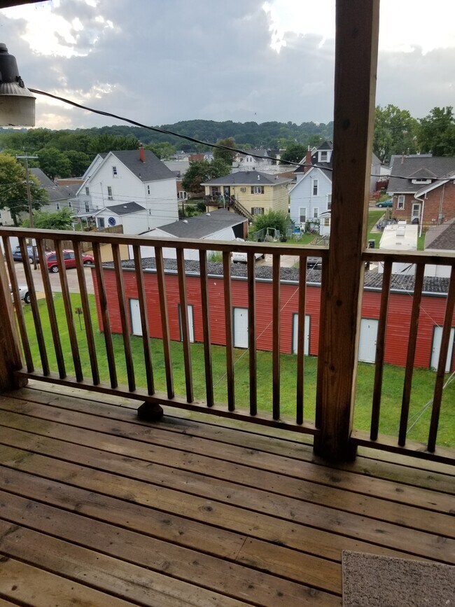 private back porch with own enterance - 625 Rhomberg Ave