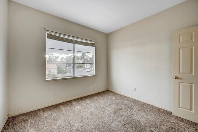 Building Photo - Beautiful Summerlin Hills Two Story 4 Bedr...