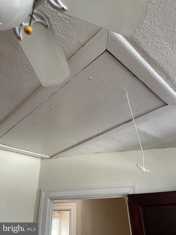 Building Photo - 322 McKinley Ave