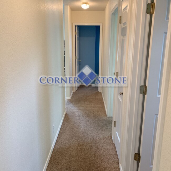 Building Photo - Delightful Home in Columbia Village with B...