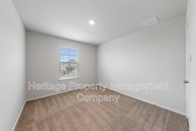 Building Photo - 6212 Sunhigh Dr