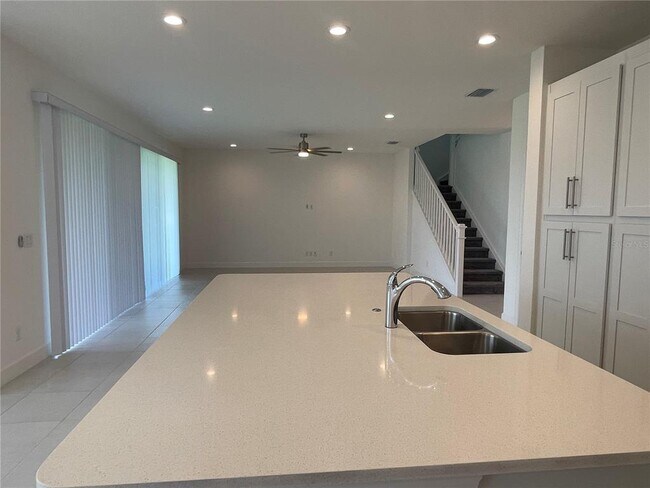 Building Photo - 3072 Hollow Hickory Pl