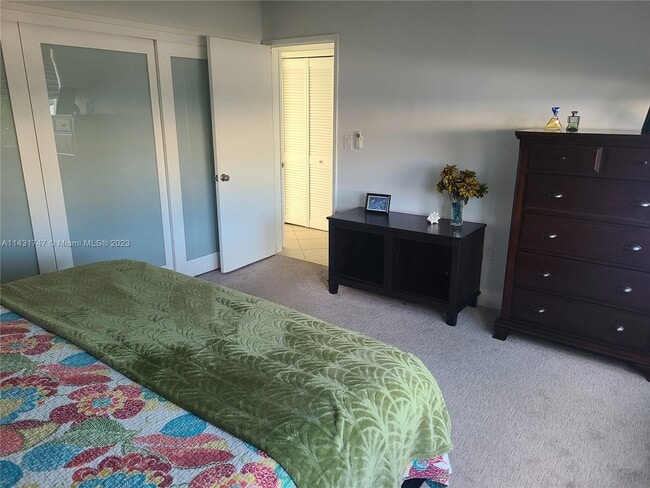 Building Photo - 180 Isle of Venice Dr