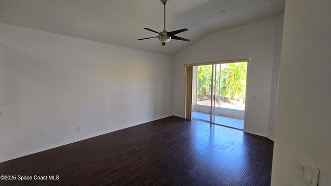 Building Photo - 3223 Monitor Ln