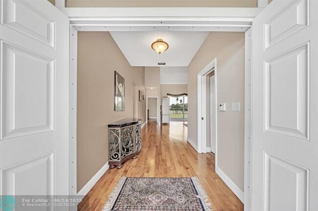 Building Photo - 7644 Elm Ridge Dr