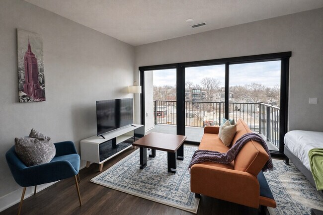 Building Photo - 4618 Douglas St