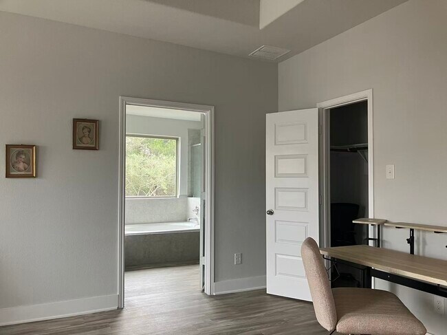 Building Photo - 4001 Cusco Ln