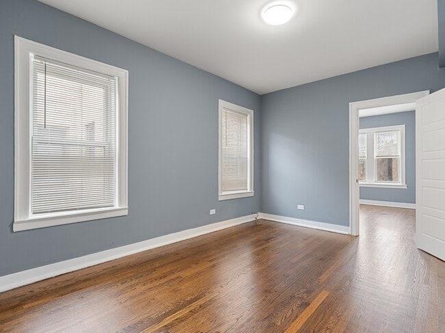 Building Photo - 7649 S Yates Blvd