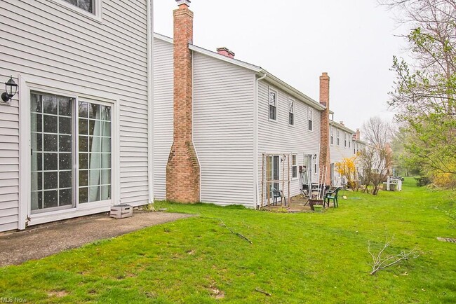 Building Photo - 1770 Rolling Hills Dr