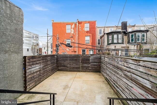 Building Photo - 4047 Green St