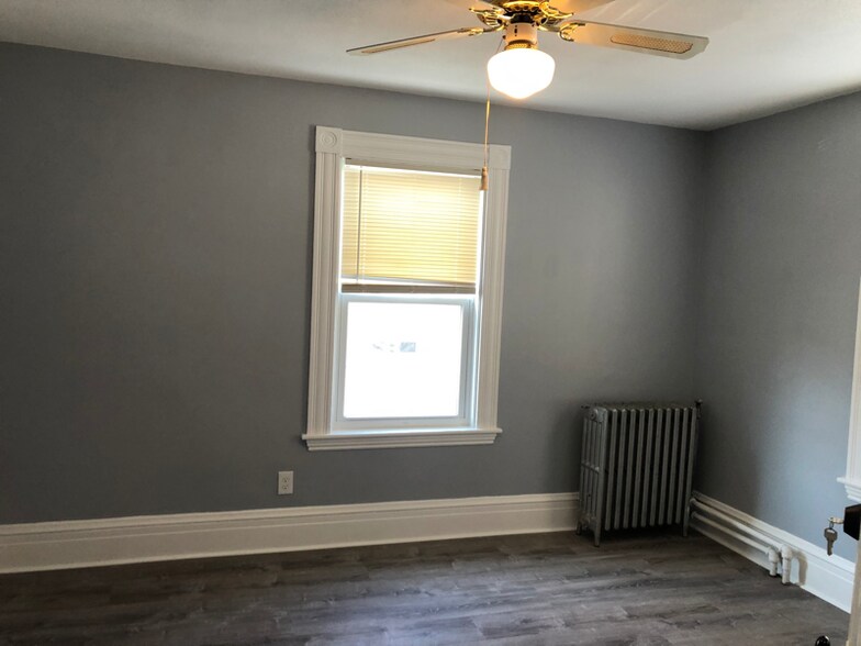 Building Photo - 20 Winship St