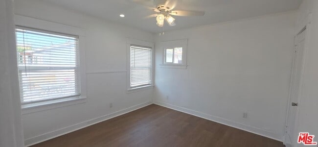 Building Photo - 2928 S Halldale Ave