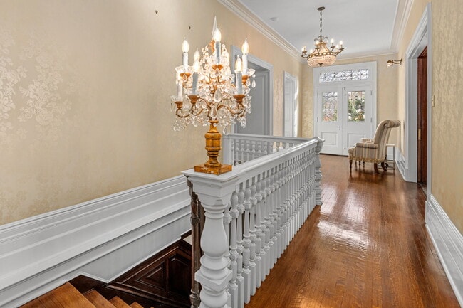 Building Photo - 5135 Ellsworth Ave