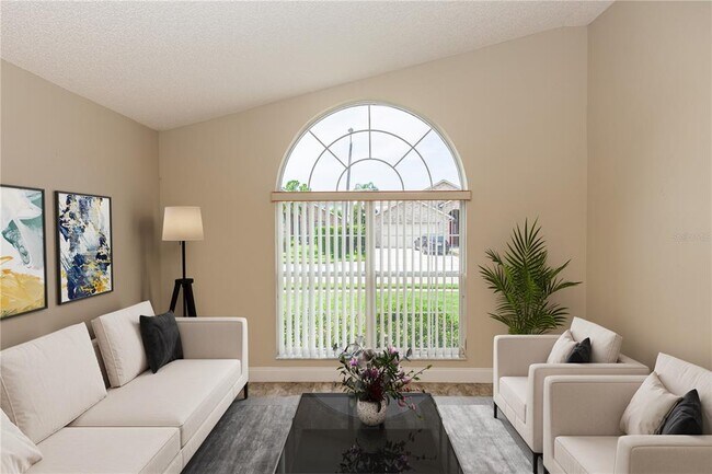 Building Photo - 128 Brushcreek Dr