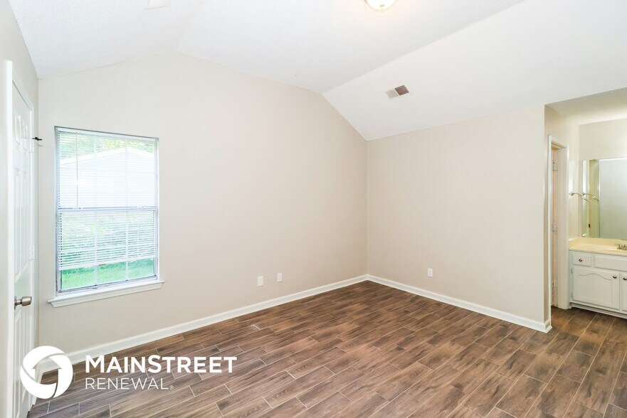 Building Photo - 4441 Longtree Cove