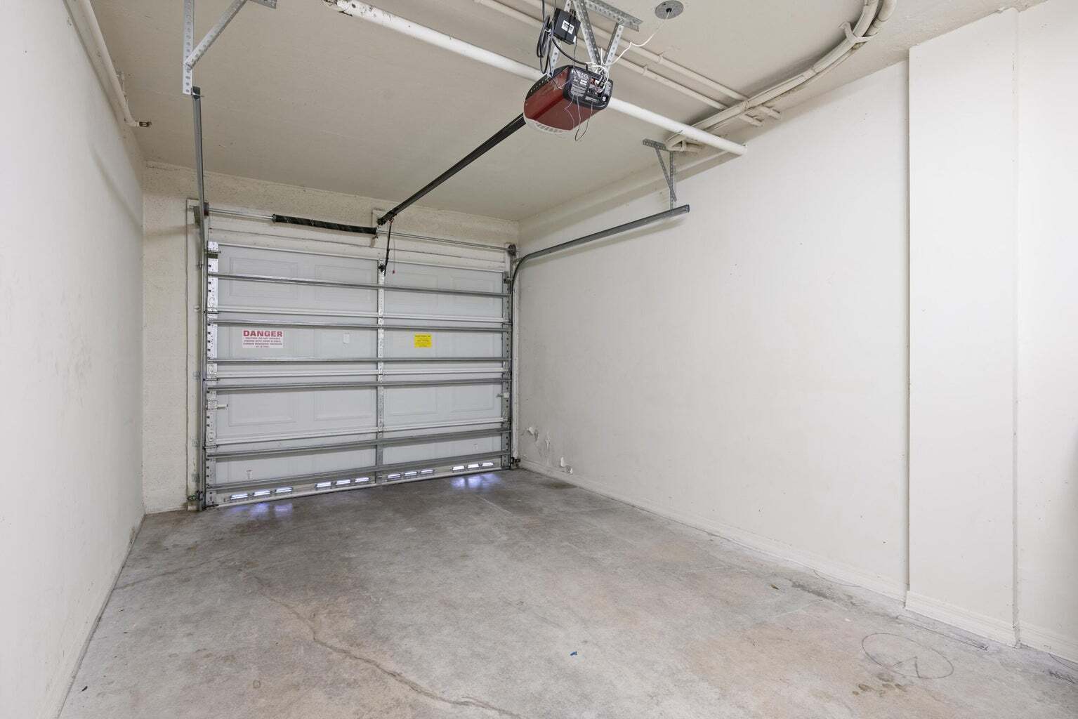 Building Photo - 6530 Emerald Dunes Dr