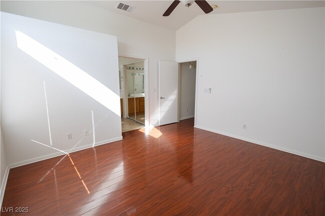 Building Photo - 7873 Laurelton Pl