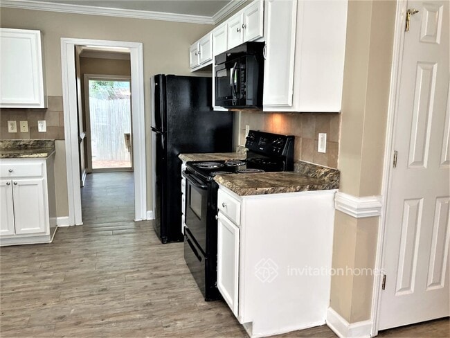 Building Photo - 4516 Archibald Way