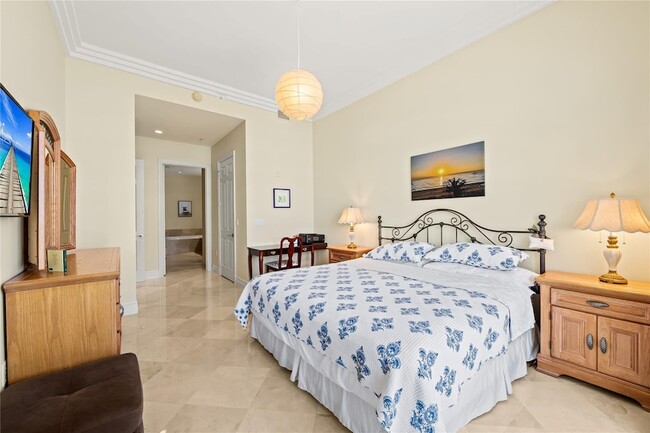 Building Photo - 4444 El Mar Dr