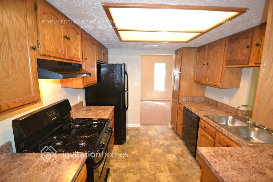 Building Photo - 4506 High Grove Ct NW
