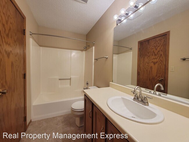 Building Photo - 4 br, 2 bath House - 5213 W Cottage Trail
